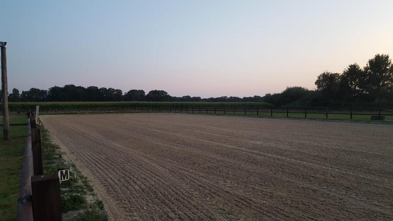 Erve Het Roolvink Boerderijkamers Enschede Buitenkant foto