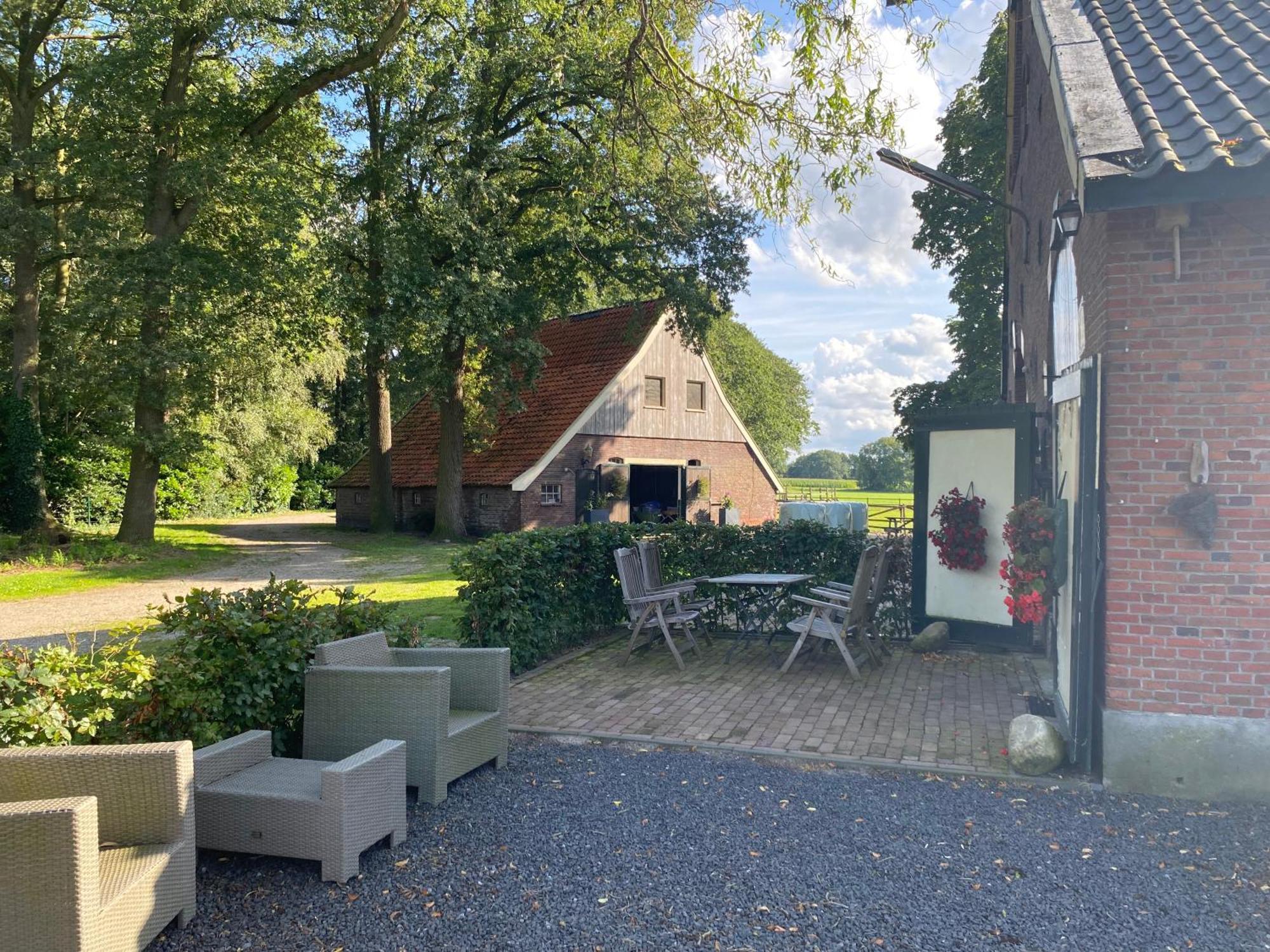 Erve Het Roolvink Boerderijkamers Enschede Buitenkant foto
