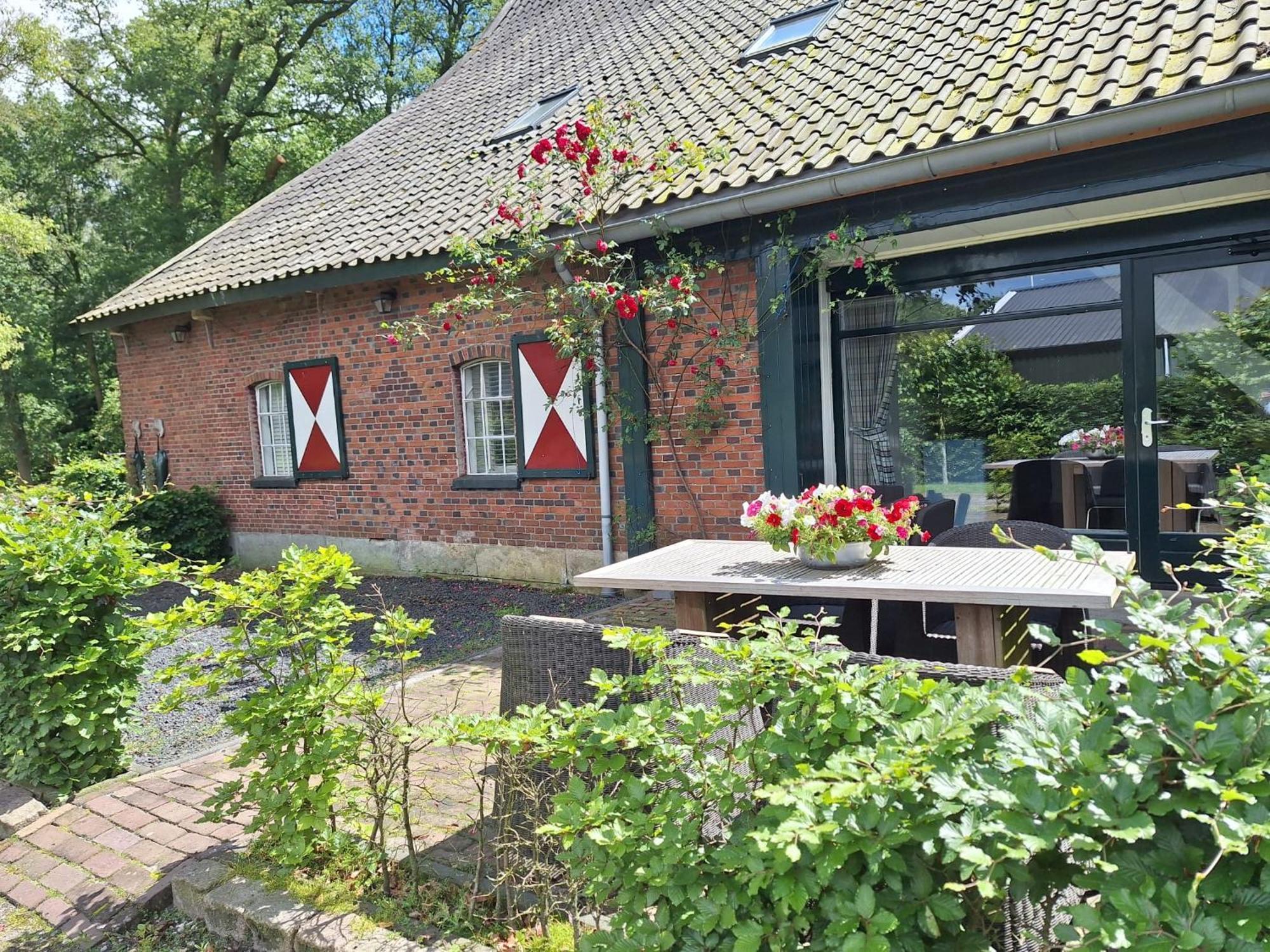 Erve Het Roolvink Boerderijkamers Enschede Buitenkant foto